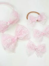 Load image into Gallery viewer, Avery | Pink Snowflakes Sweet {PRE-ORDER}
