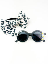 Load image into Gallery viewer, Maeve | Neutral Leopard | Oversized | Elastic
