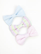 Load image into Gallery viewer, Leo Bow Tie | Light Blue Seersucker
