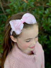 Load image into Gallery viewer, Avery | Pink Snowflakes Sweet {PRE-ORDER}
