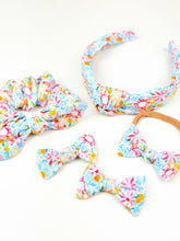 Load image into Gallery viewer, Knotted Scrunchie | Spring Day
