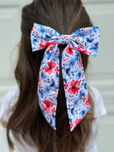 Load image into Gallery viewer, Maeve | Patriotic Floral | Long Tail | Left Clip
