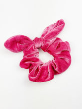 Load image into Gallery viewer, Scrunchie | Rose Velvet
