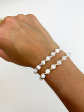 Load image into Gallery viewer, Mother of Pearl Bracelet
